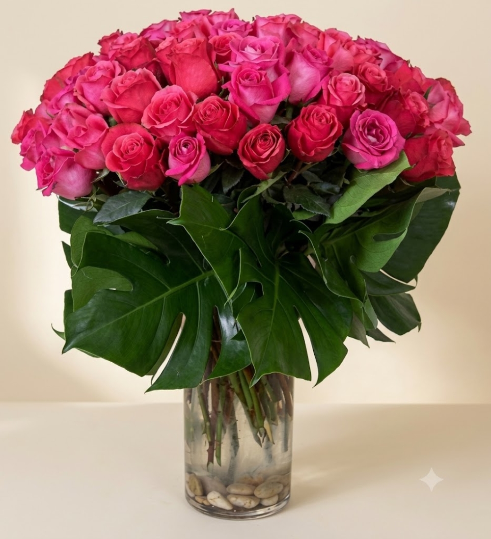 60 Pink Roses in a Vase