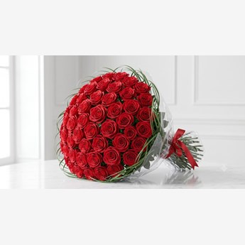 Garden Of Roses 50 Stems