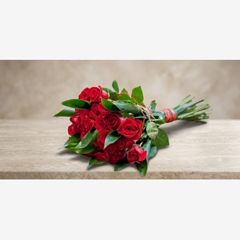 Fresh Hand Bouquets of Red Roses 