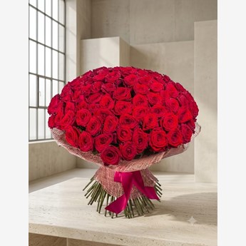 100 Red Roses Bunch