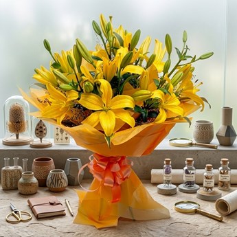 Yellow Asiatic Lily Bouquet