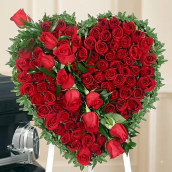 Red Rose Heart Bouquet