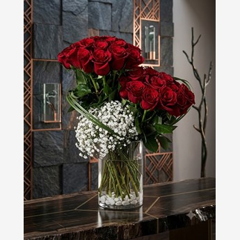 30 Red Roses Beauty