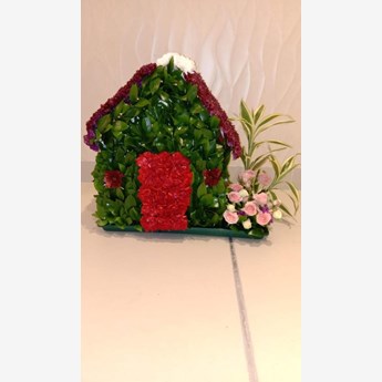 National Day Flowers House Shaped Arrangement